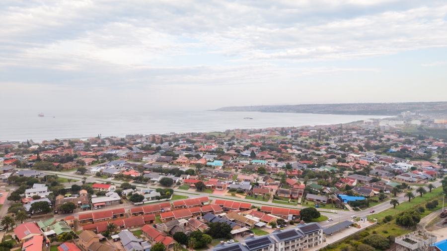 7 Bedroom Property for Sale in Hartenbos Central Western Cape